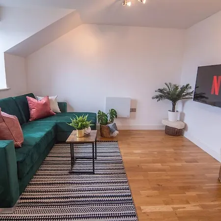 Modern Apartment In Greenwich Borough Next To Station Abbey Wood Exterior photo