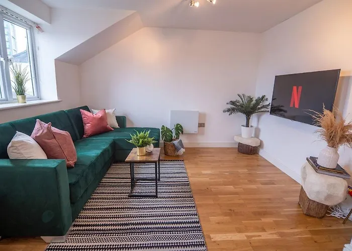 Modern Apartment In Greenwich Borough Next To Station