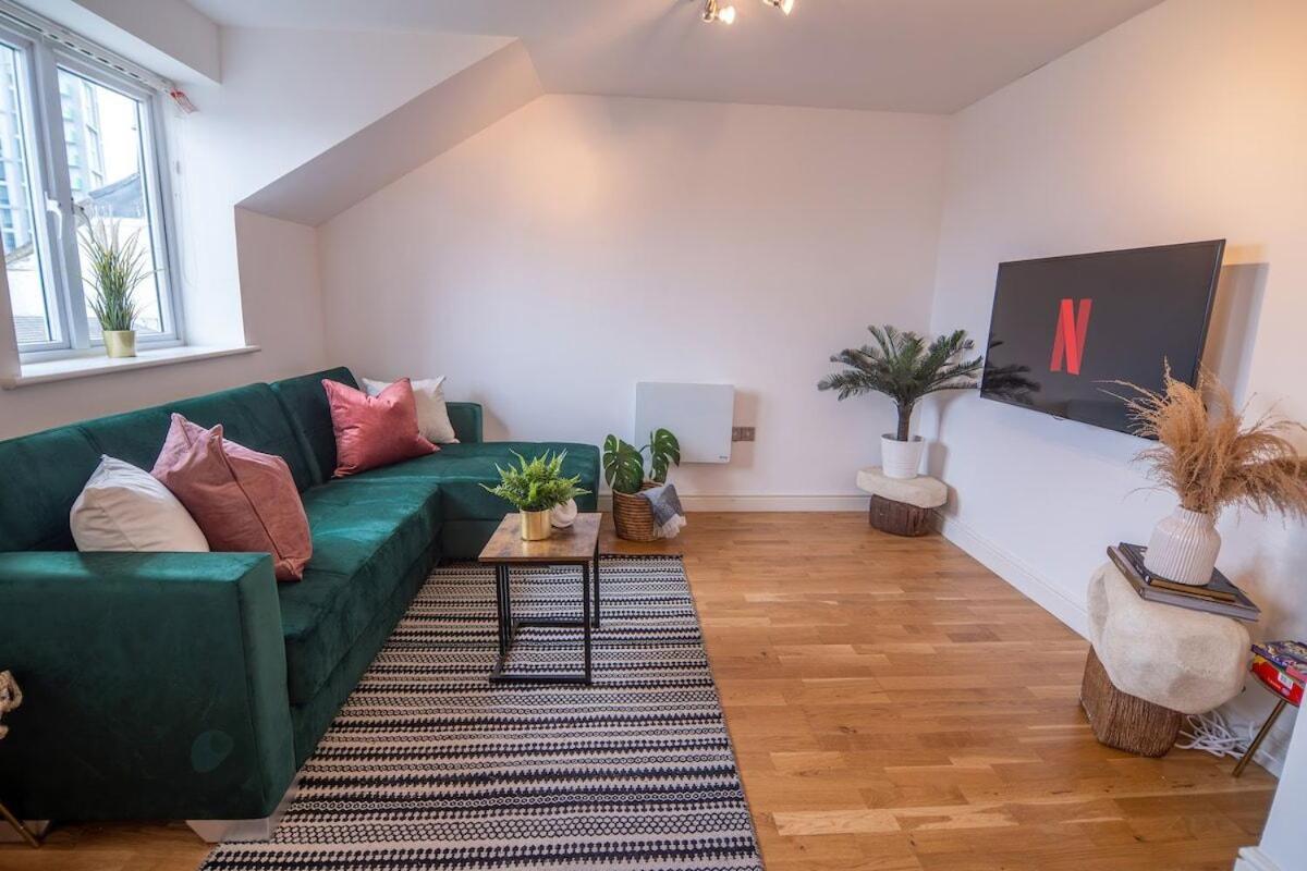 Apartment Modern In Greenwich Borough Next To Station