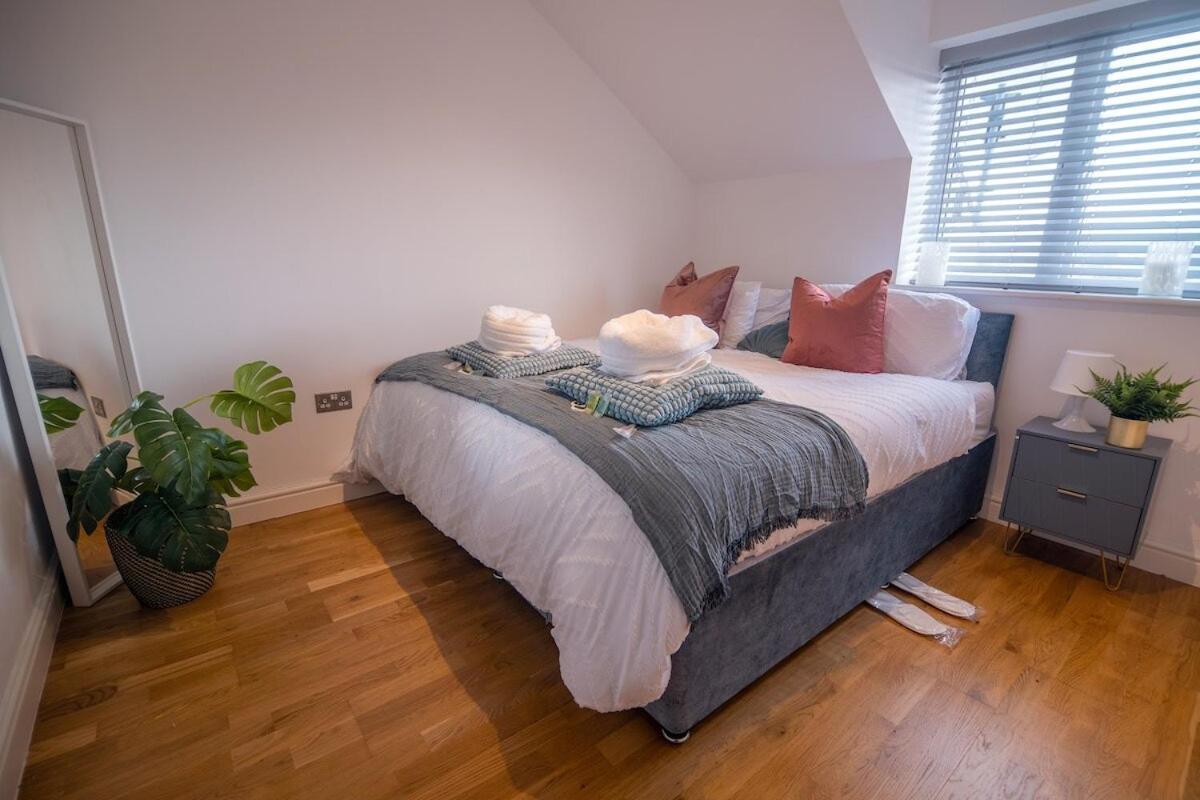 Apartment Modern In Greenwich Borough Next To Station *